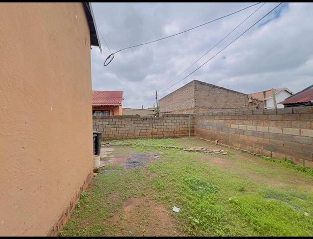 3 BEDROOM HOUSE FOR SALE IN PROTEA GLEN